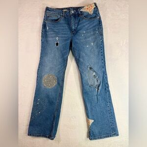 Anthropologie Pilcro Patchwork Distressed Jeans Heart Embroidered Size 28 lovers